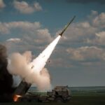 Потреби України в допомозі на війну оцінили у 100 млрд доларів. Сума під питанням