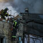 В окупованому Донецьку прогриміли вибухи: місцями зникло світло