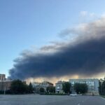 Затягнуло чорним димом: який вигляд має Кременчук після масованої атаки РФ