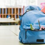 Скільки коштує зібрати дитину до школи в 2025 році: рюкзак обійдеться щонайменше в 400 грн