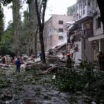 Поверхи склалися. Клименко пояснив велику кількість жертв удару по будинку в Києві