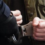 В Харкові отримав вирок поліцейський, який в дивний спосіб “відмазав” друга від ВЛК
