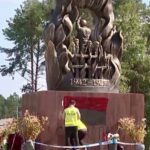 Могла завербувати РФ: у Польщі затримали 17-річного українця за наругу над пам’ятником Волинській трагедії