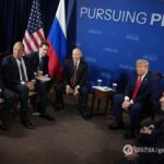 Провал саміту на Алясці може обернутися санкціями проти “Роснефті” та “Лукойлу” – Bloomberg