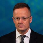 Сійярто обурився українським ударом по нафтопроводу “Дружба”