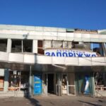 Відвертий терор: момент прильоту по автовокзалу в Запоріжжі потрапив на відео