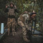 ЗСУ стримують ворога на понад 10 напрямках: де було найбільше боїв за добу (карти)