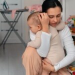 В Україні держава “видає” аліменти замість батьків: коли можуть забрати виплату