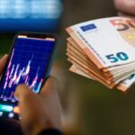 Банки підняли вартість євро вище 51 гривні. Якого курсу очікувати в лютому